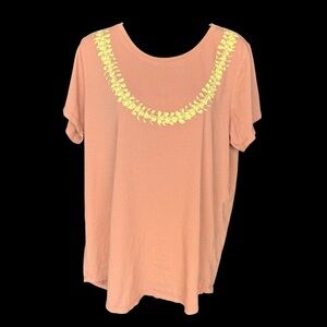 Mahina Made flower lei t-shirt size 2XL